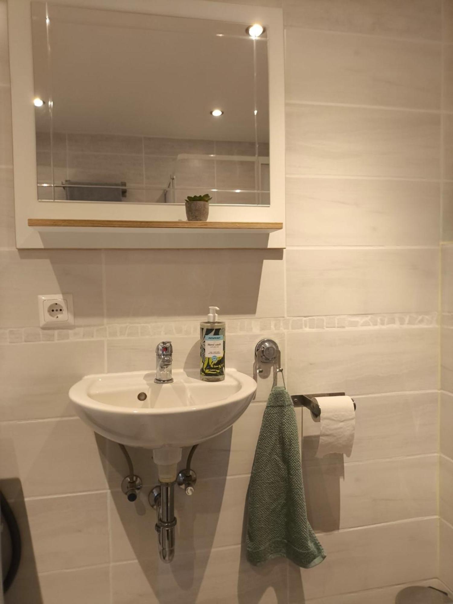 Holzgebaeude Apartment Ebersbach an der Fils Ngoại thất bức ảnh